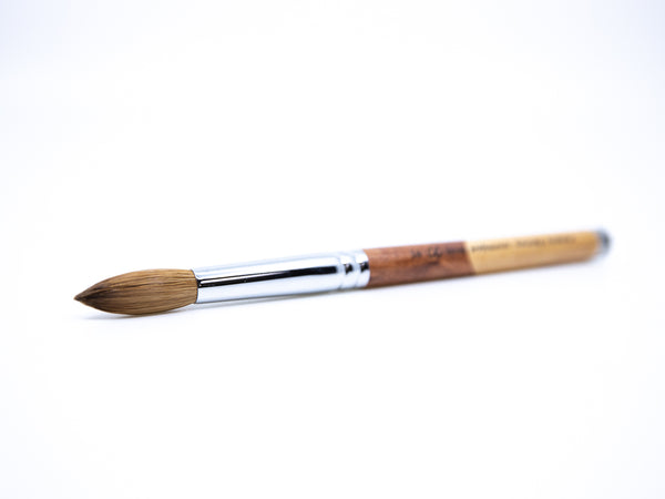 Acrylic brush size #18